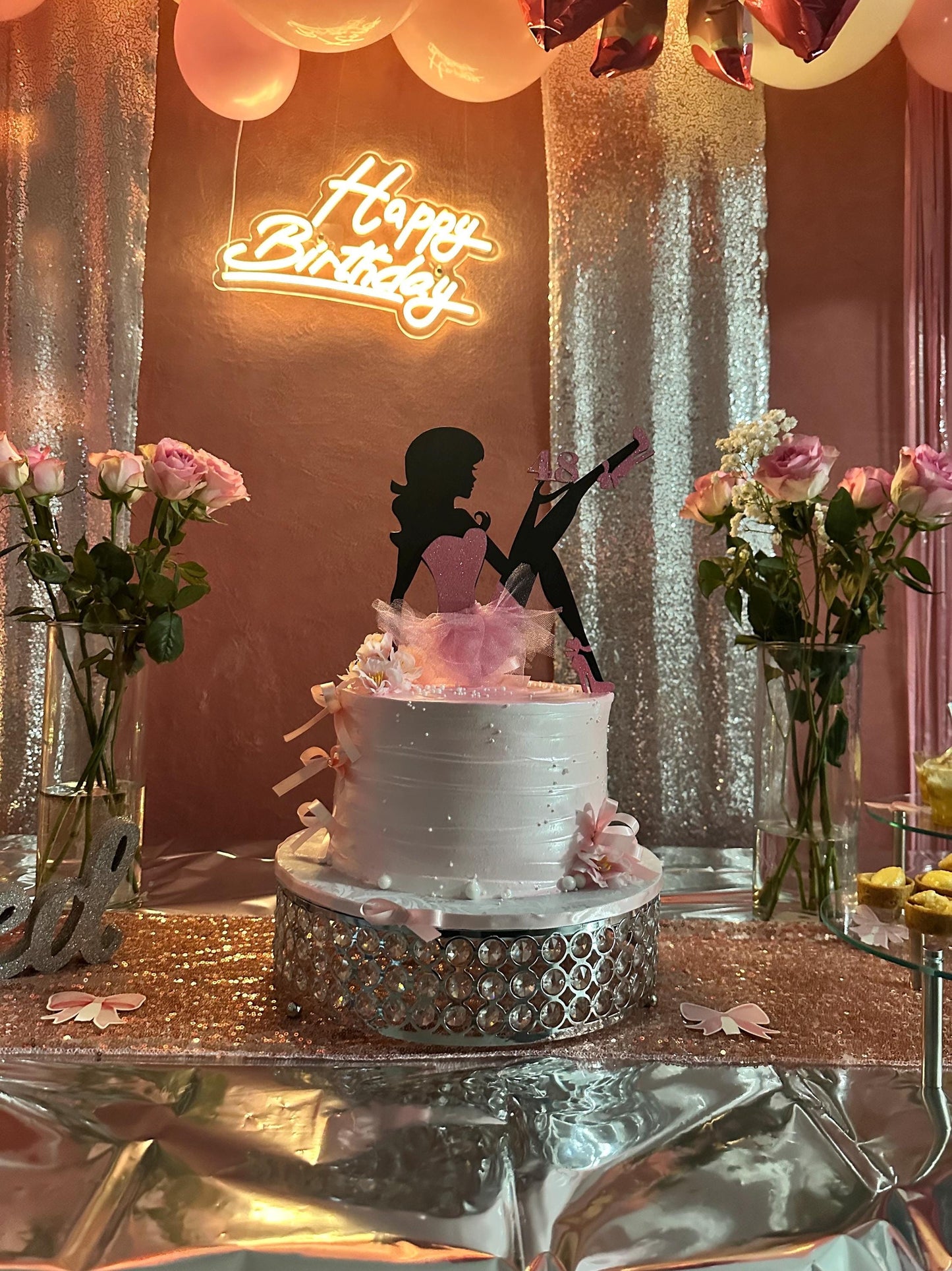 Custom Wooden Cake Topper, Diva, Sitting Girl, unique Cake topper, Elegant Topper, Birthday, Divorce